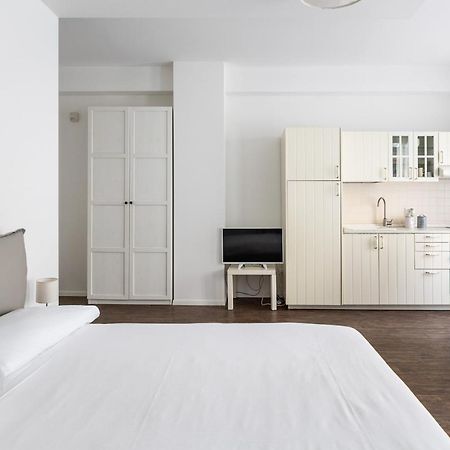 Largo Molina Studio III By Wonderful Italy Болонья Экстерьер фото