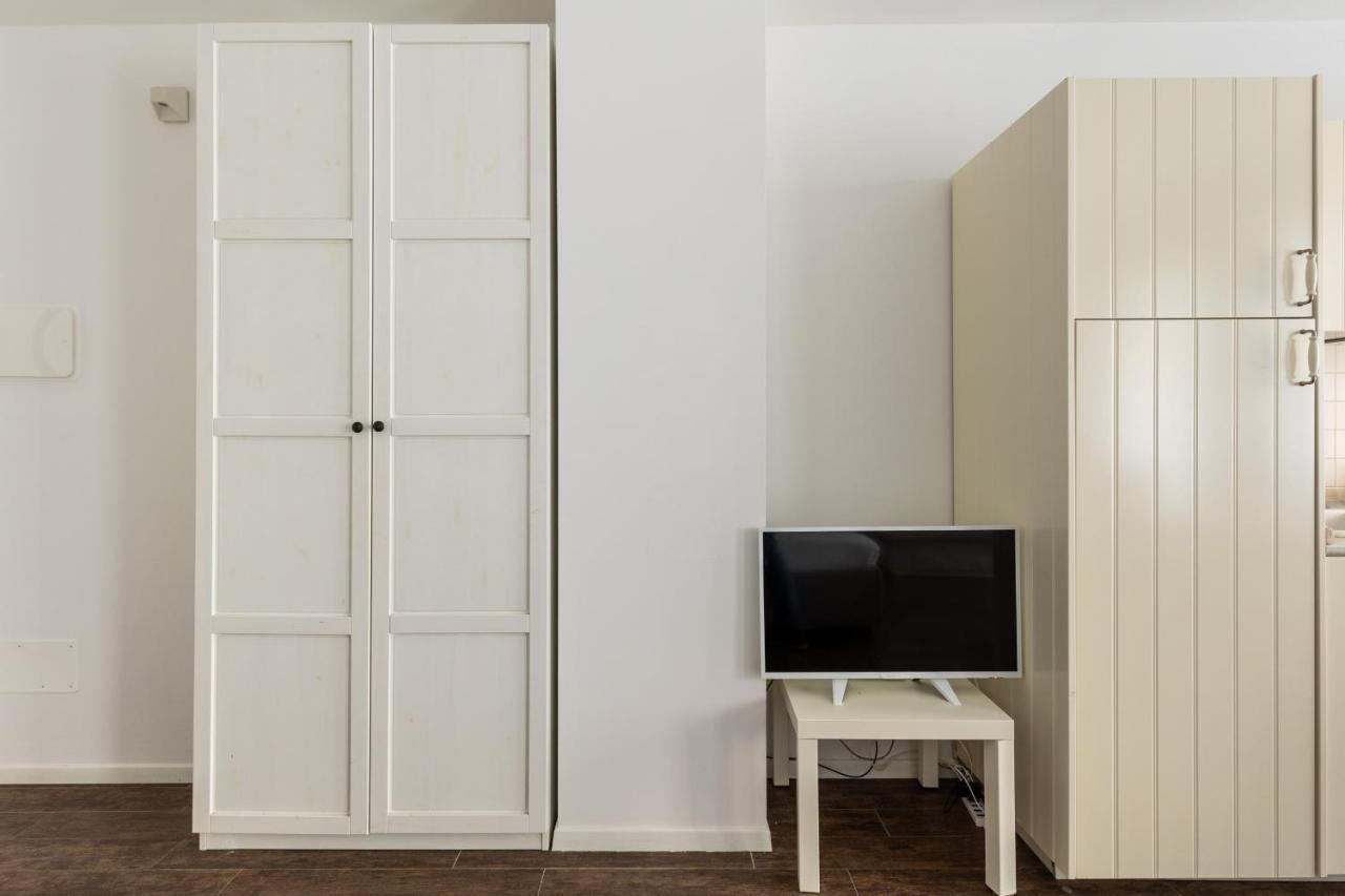 Largo Molina Studio III By Wonderful Italy Болонья Экстерьер фото